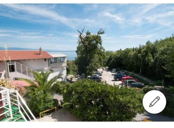 Salyna "Rooms Bela" Ічичі Екстер'єр фото