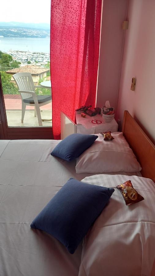 Salyna "Rooms Bela" Ічичі Екстер'єр фото