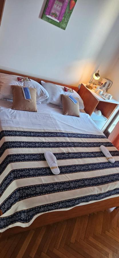 Salyna "Rooms Bela" Ічичі Екстер'єр фото
