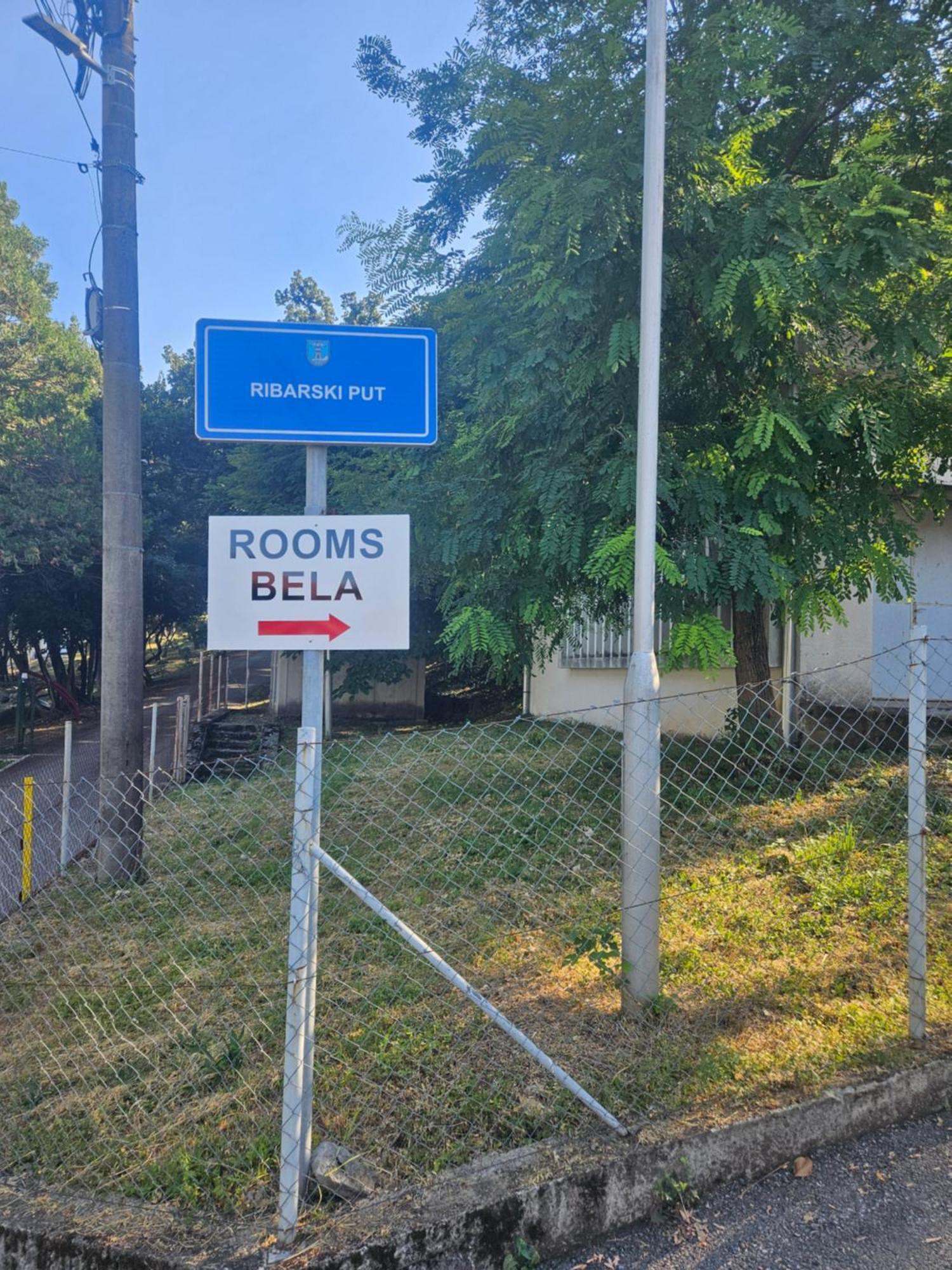 Salyna "Rooms Bela" Ічичі Екстер'єр фото