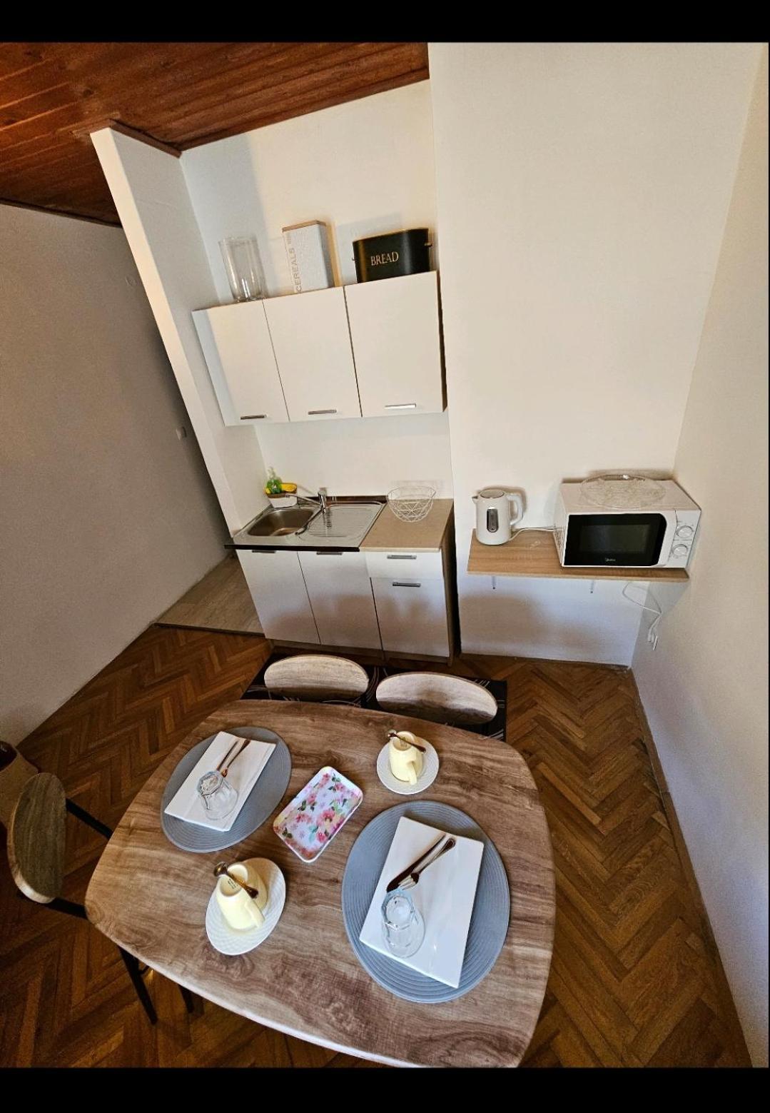 Salyna "Rooms Bela" Ічичі Екстер'єр фото